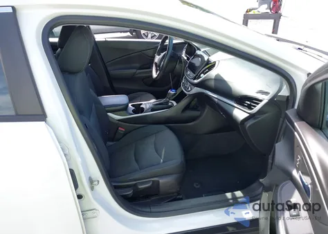 2017 Chevrolet Volt Lt z USA, uszkodzony, nr VIN 1G1RC6S58HU149019